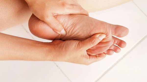 严冬如何选择靴子 教你保护健康