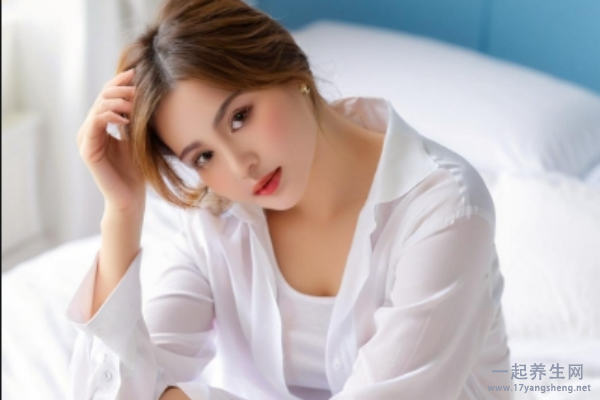 如何让更年期女人自慰时潮喷 更