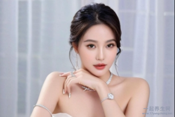 女人可以塞什么自慰 女人自慰持