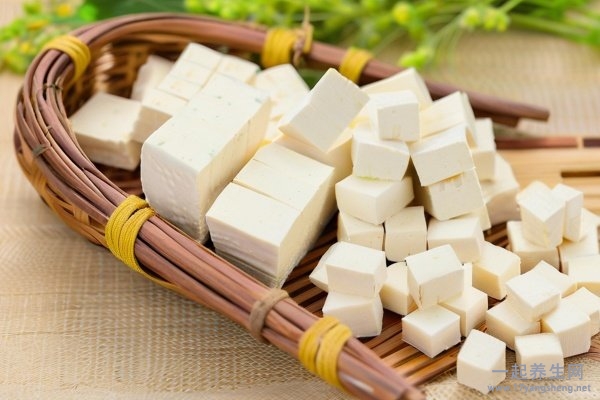 茯苓泡水喝的方法 茯苓泡水一次