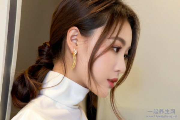 囯产极品美女高潮无套久久久 女